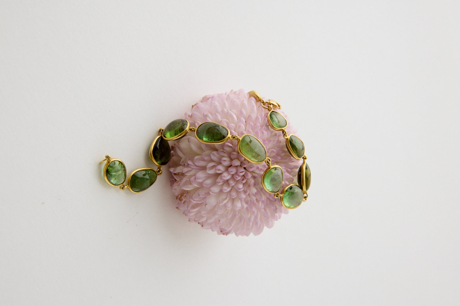 How to Choose Jewelry That Fits You Perfectly