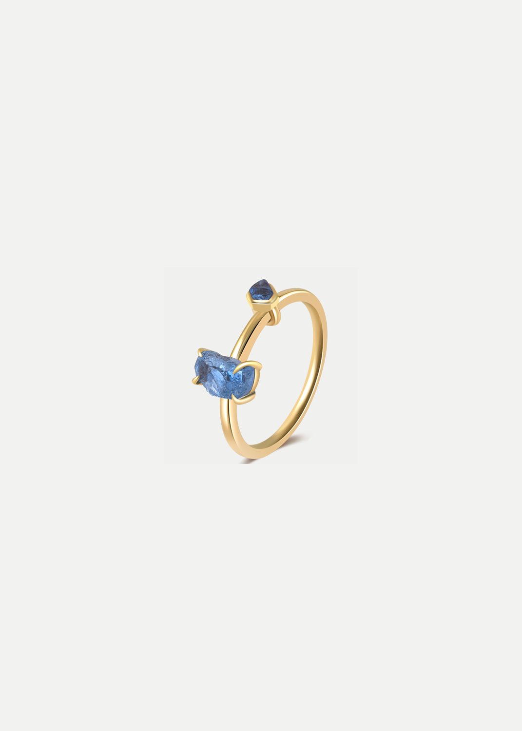18kt Yellow Gold Cobalt Spinel Ring