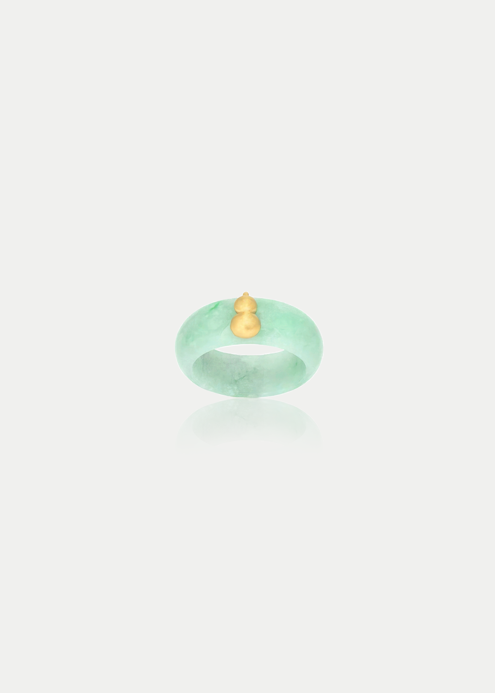 18kt Yellow Gold Jadeite Ring