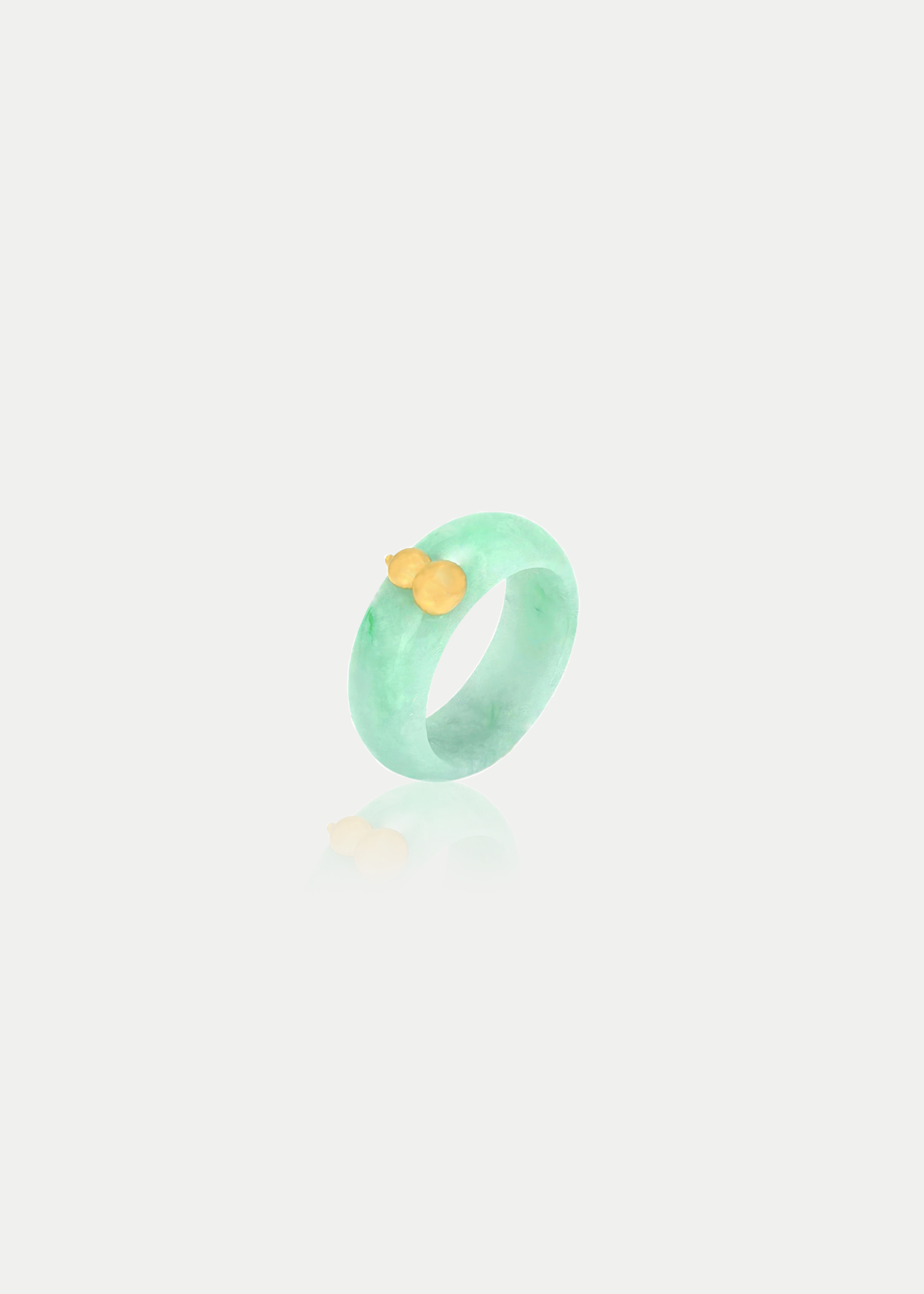 18kt Yellow Gold Jadeite Ring