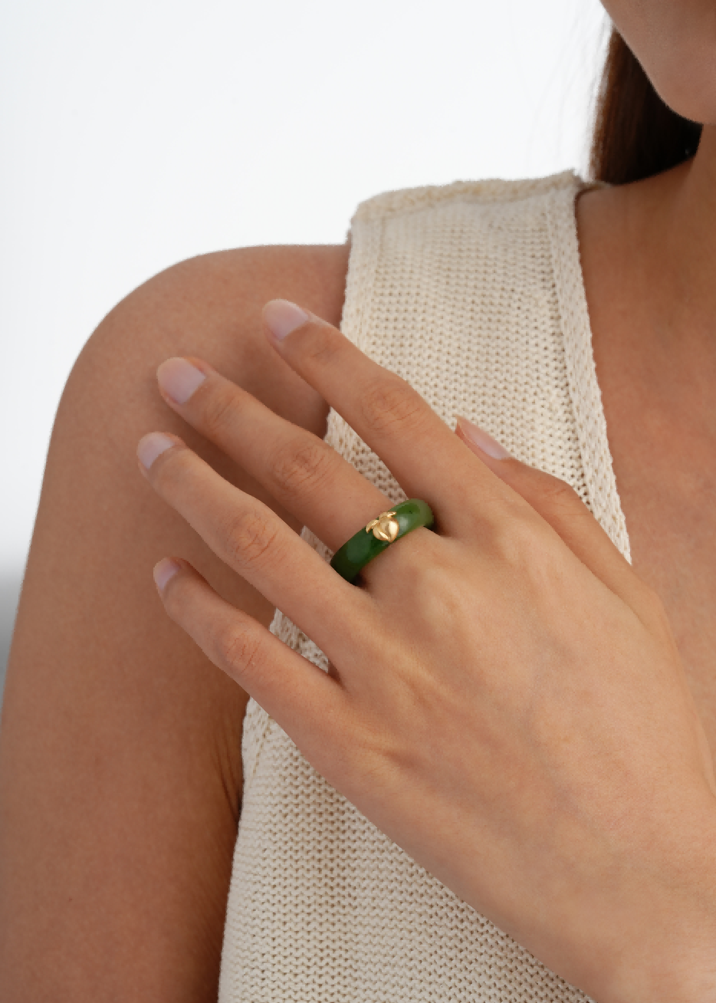 18kt Yellow Gold Nephrite Ring
