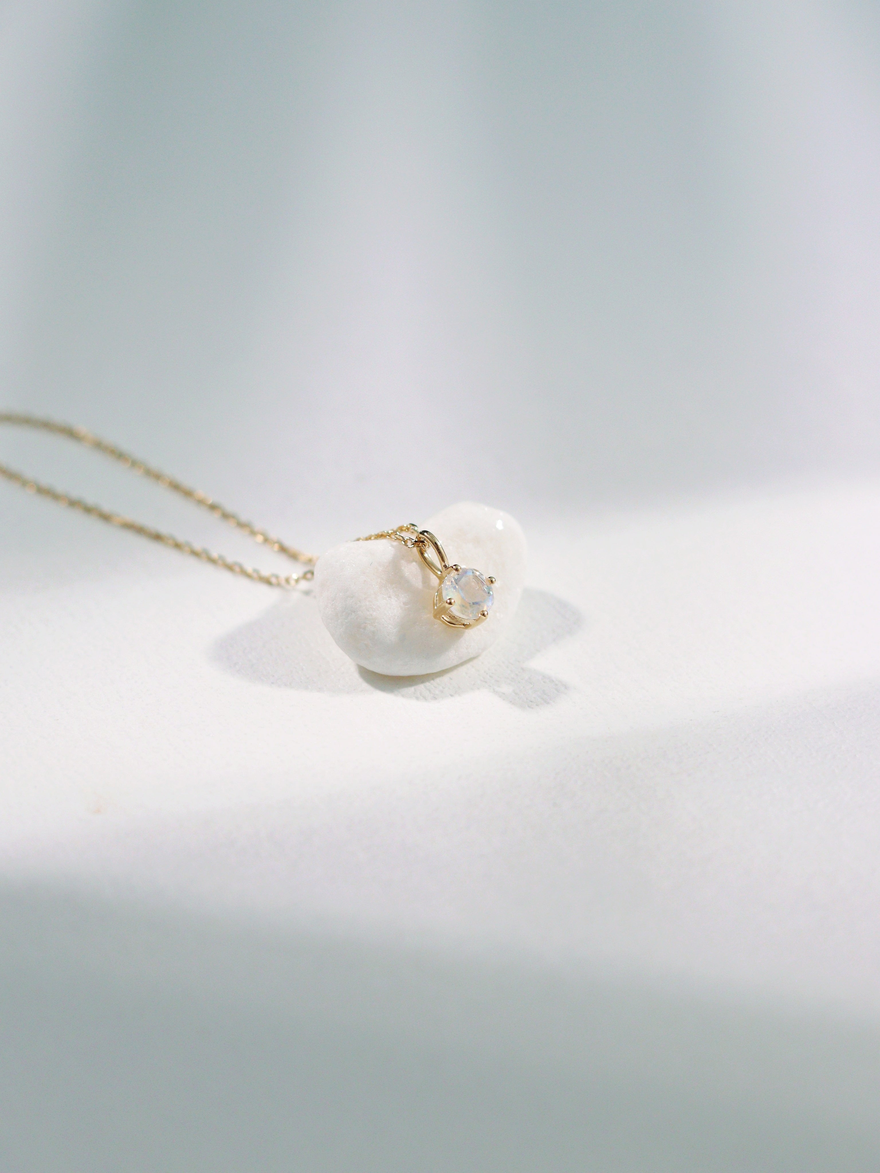 18K Gold Freeform Gemstone Bead & Colored Gemstone Small Pendant Necklace