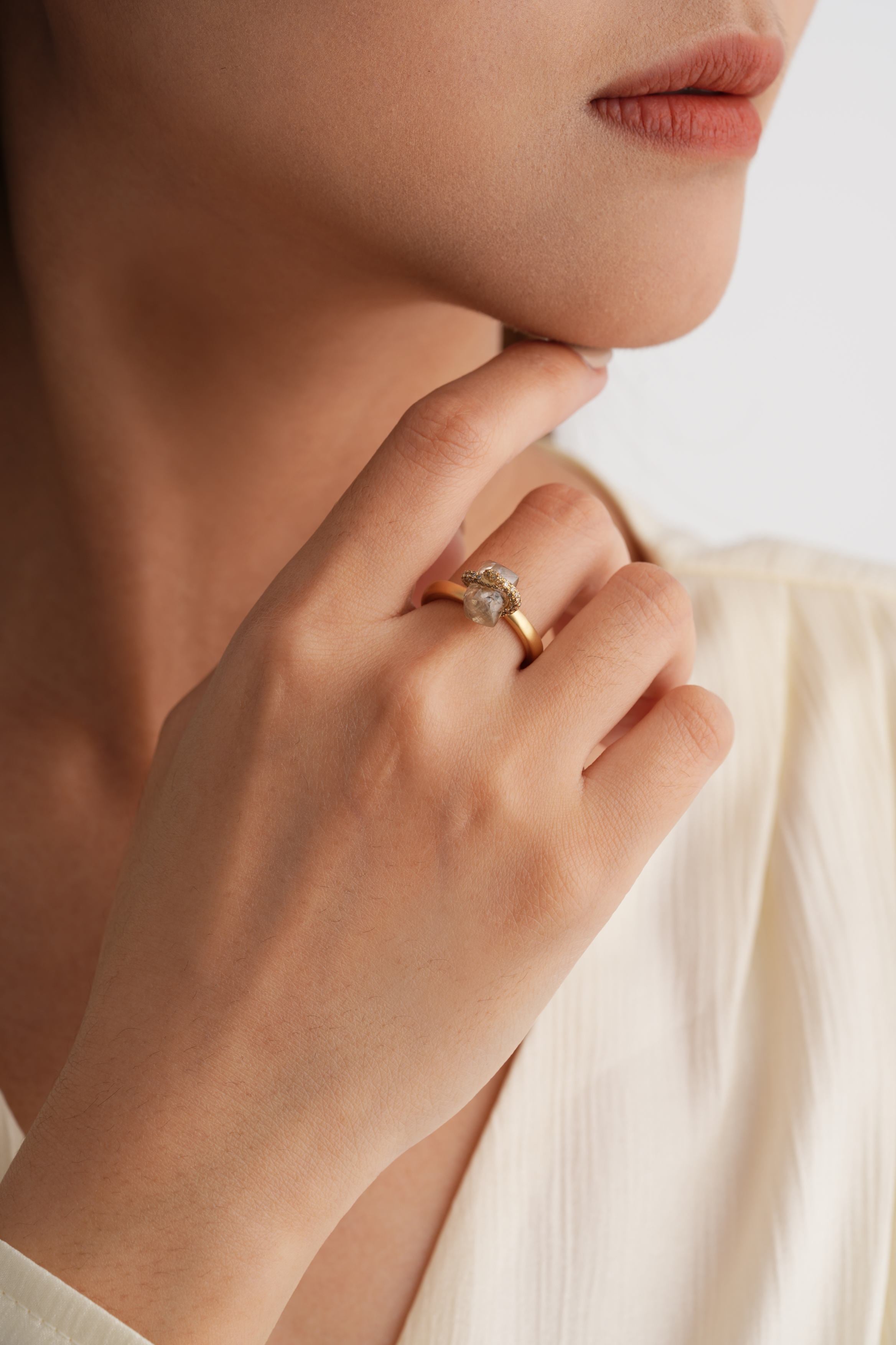 18kt Yellow Gold Diamond Ring