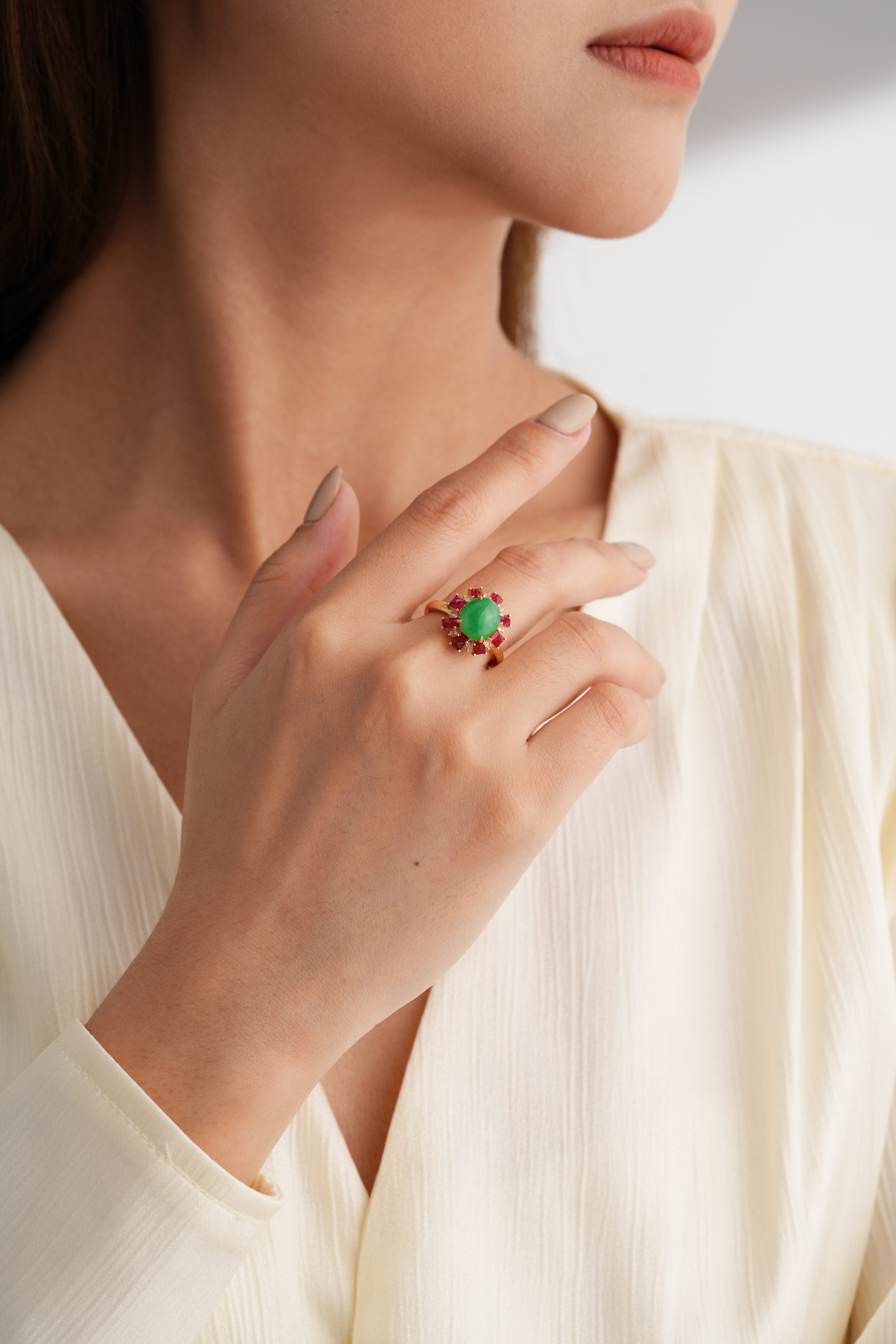18kt Yellow Gold Jadeite Spinel Diamond Ring