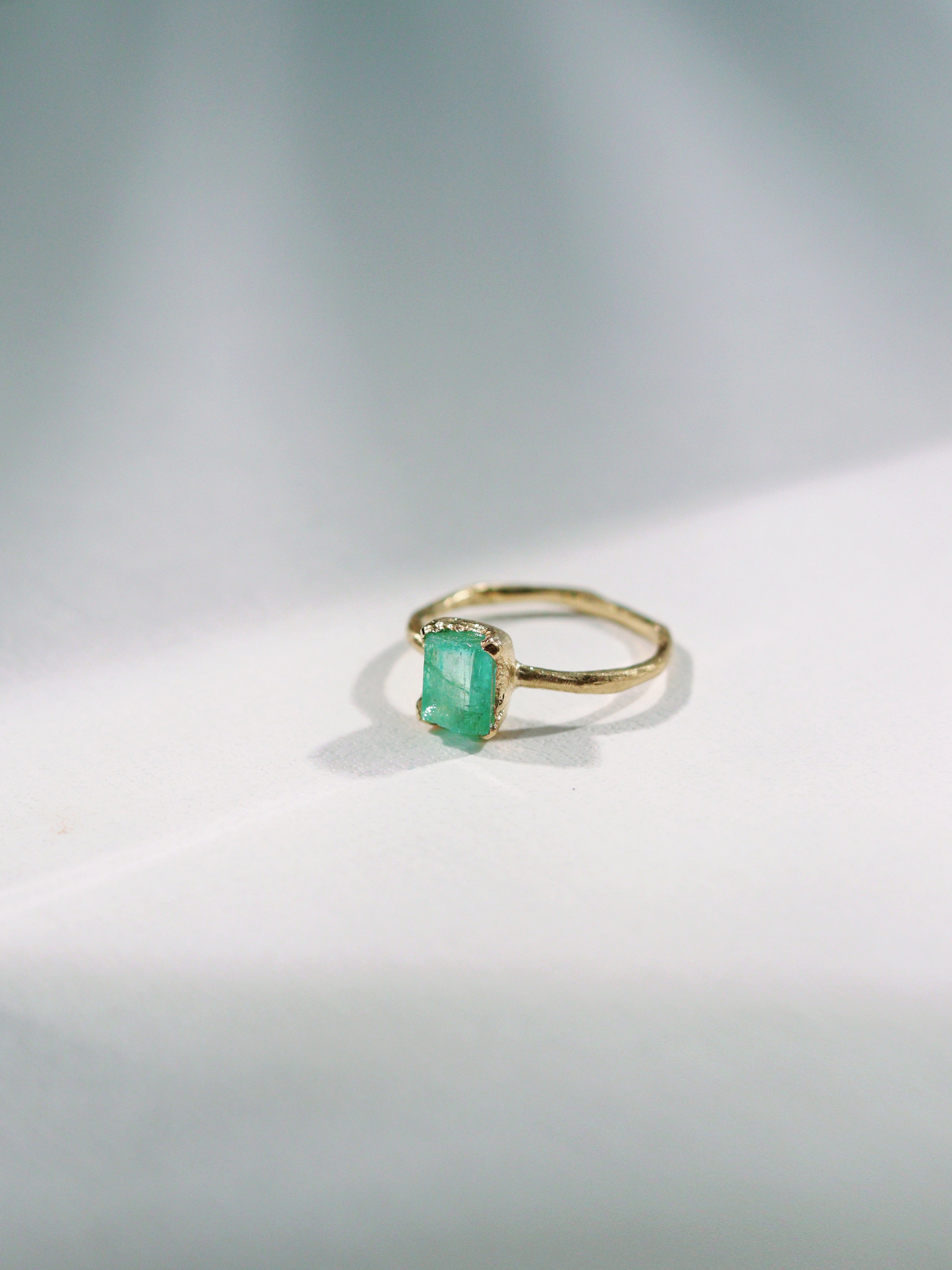 18kt Yellow Gold Emerald Ring