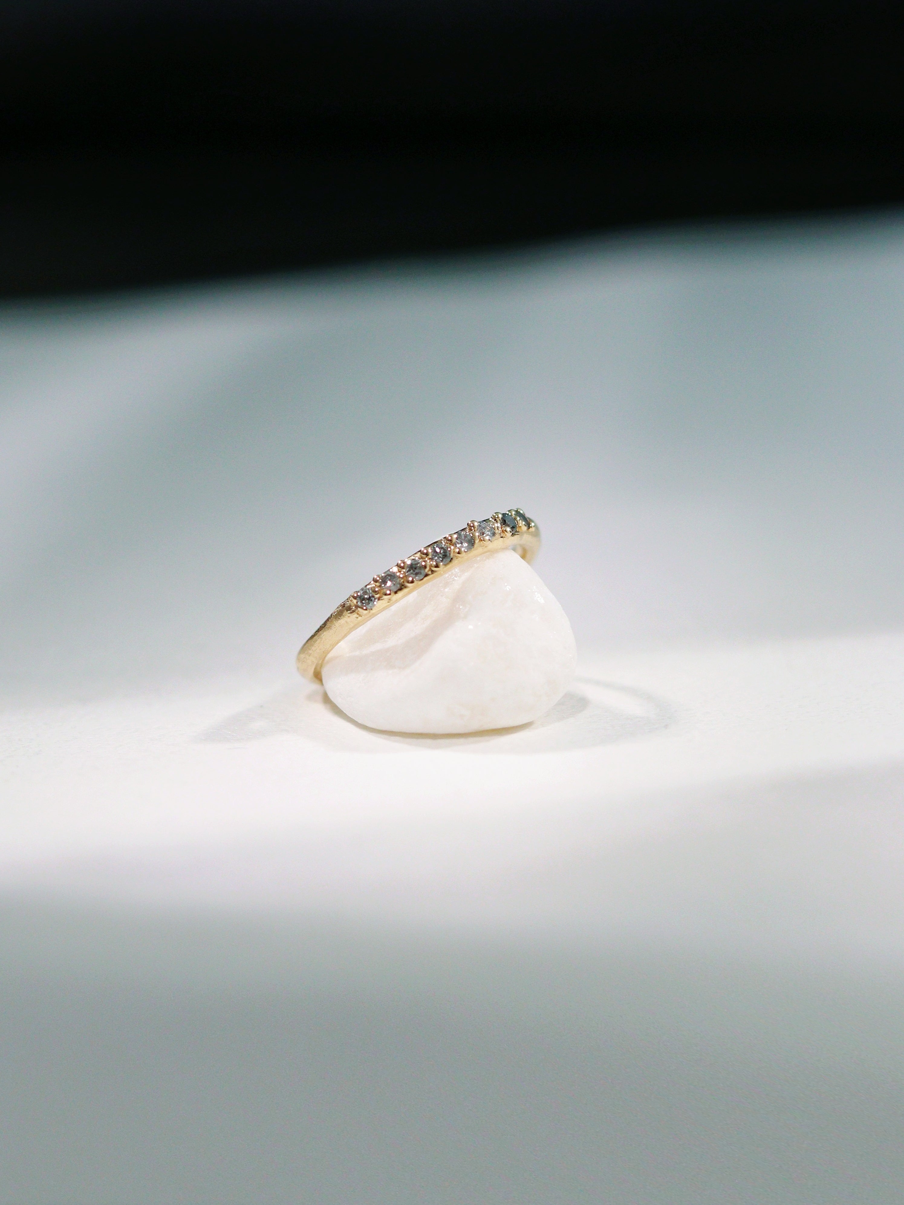 18kt Yellow Gold Diamond Ring